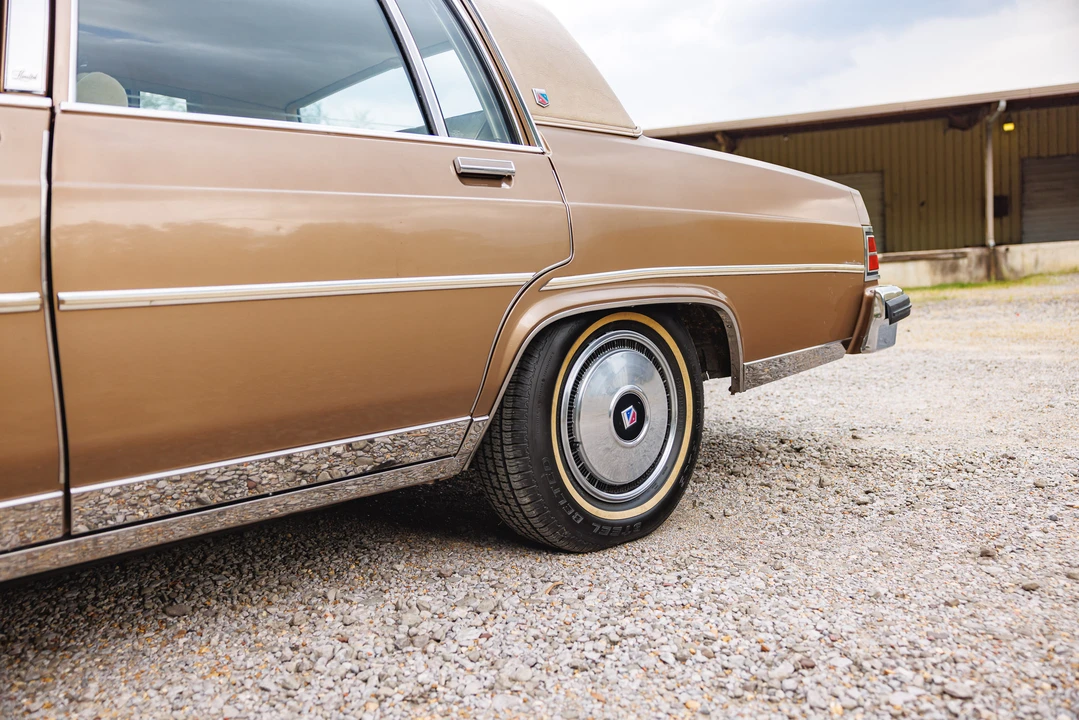 1981 Buick Electra - Image 31 of 31
