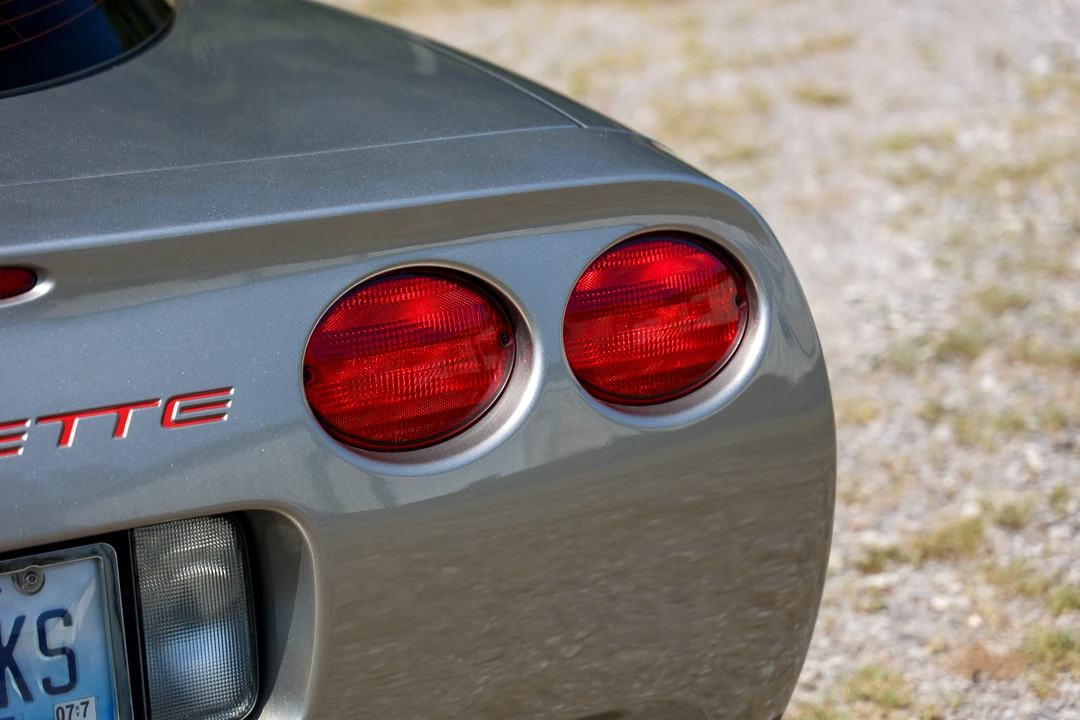 1998 Chevrolet Corvette C5 - Image 17 of 31