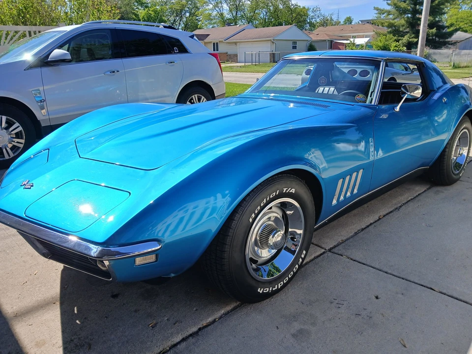Chevrolet Corvette C3 - Image 14 of 15