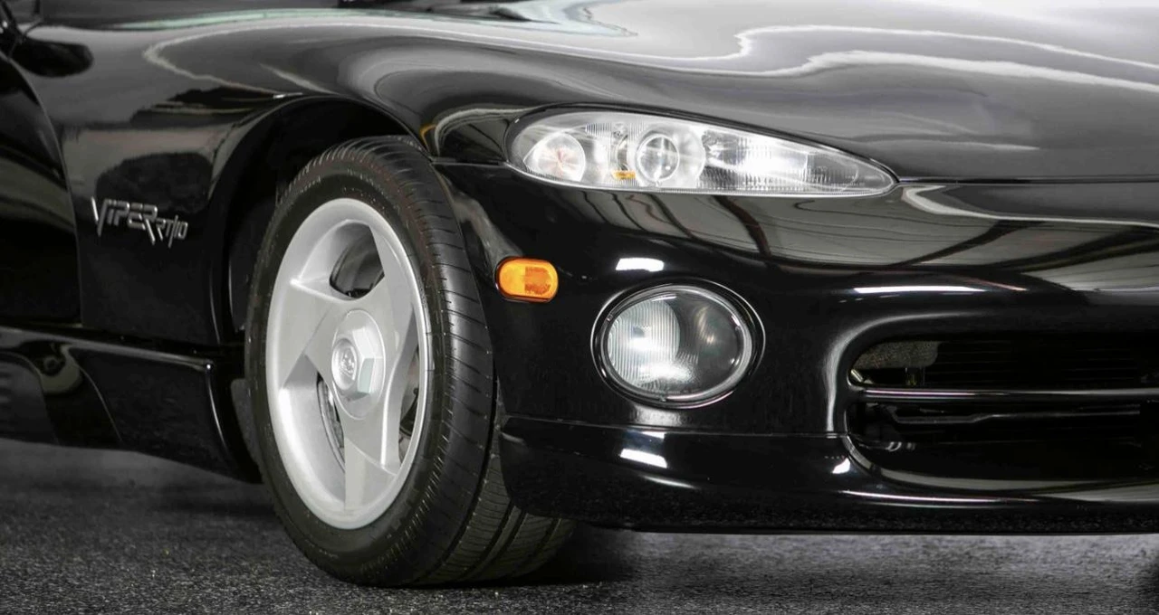 1995 Dodge Viper 1st Gen - Image 11 of 31
