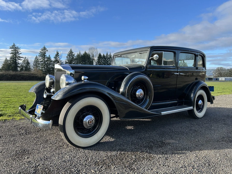 1933 Packard Eight - Image 4 of 31