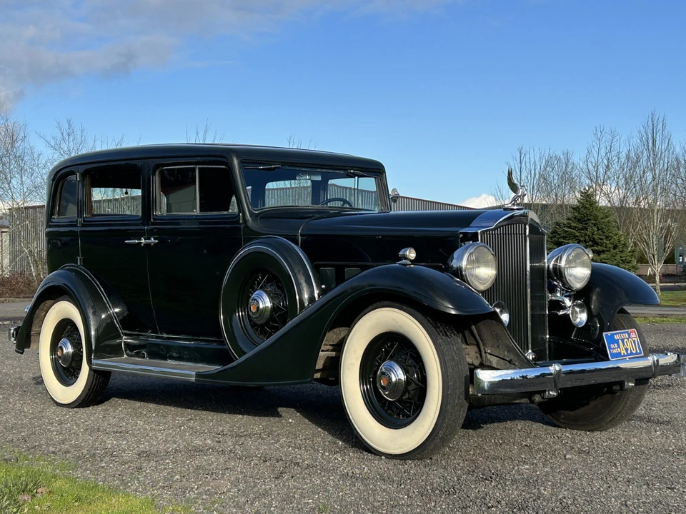1933 Packard Eight - Image 10 of 31