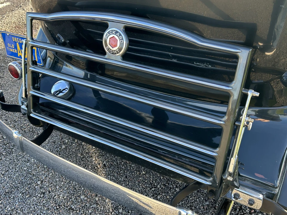 1933 Packard Eight - Image 28 of 31