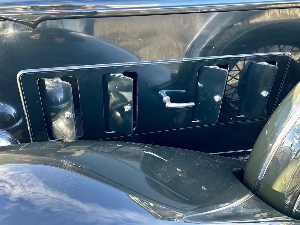 1933 Packard Eight - Image 20 of 31