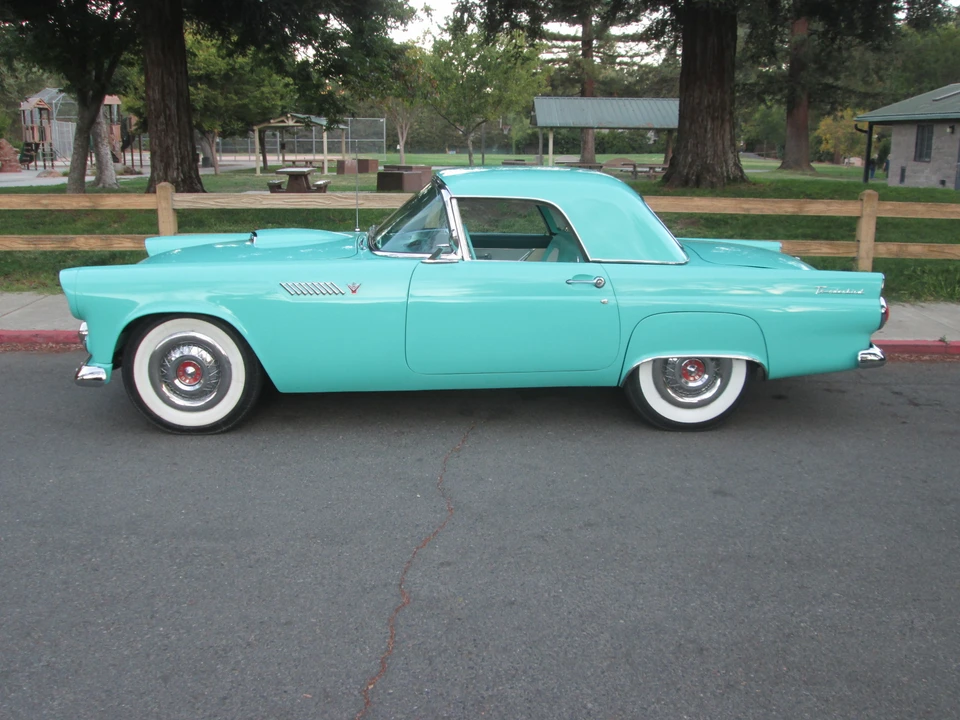 1955 Ford Thunderbird 1st Gen - Image 22 of 31