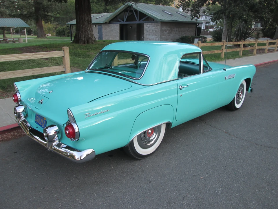 1955 Ford Thunderbird 1st Gen - Image 27 of 31