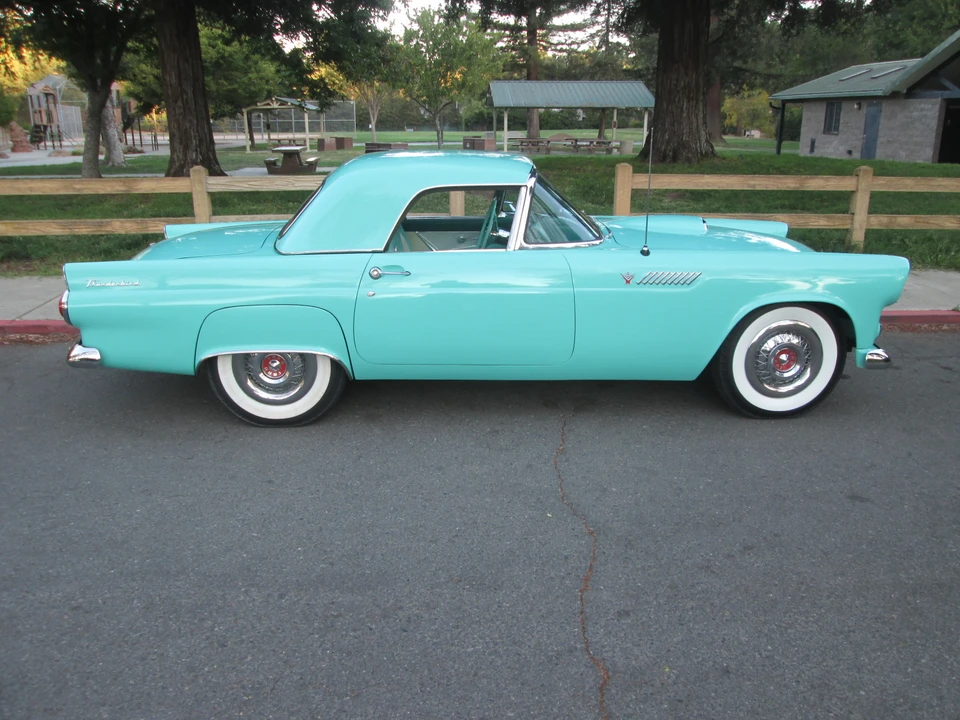 1955 Ford Thunderbird 1st Gen - Image 28 of 31