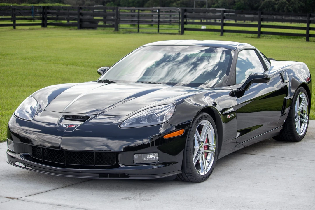 2007 Chevrolet Corvette C6 Z06 - Image 2 of 31