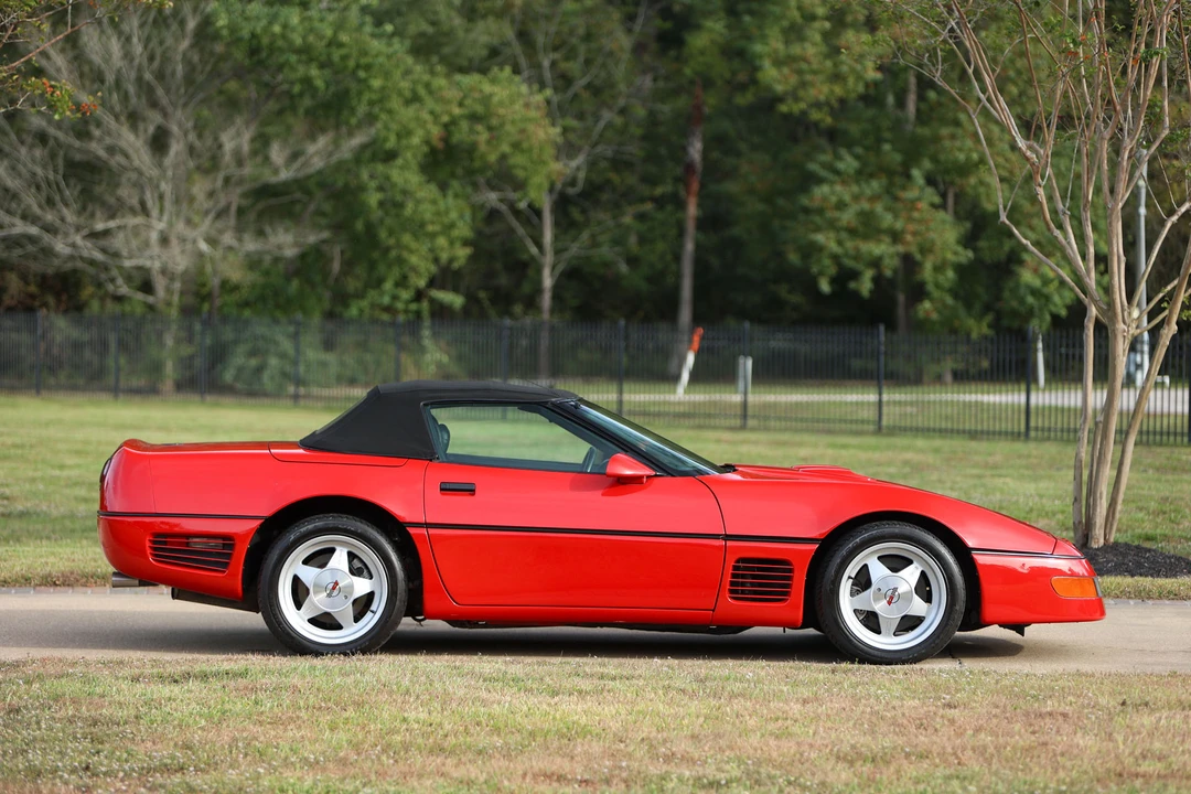 1991 Chevrolet Corvette C4 - Image 11 of 31