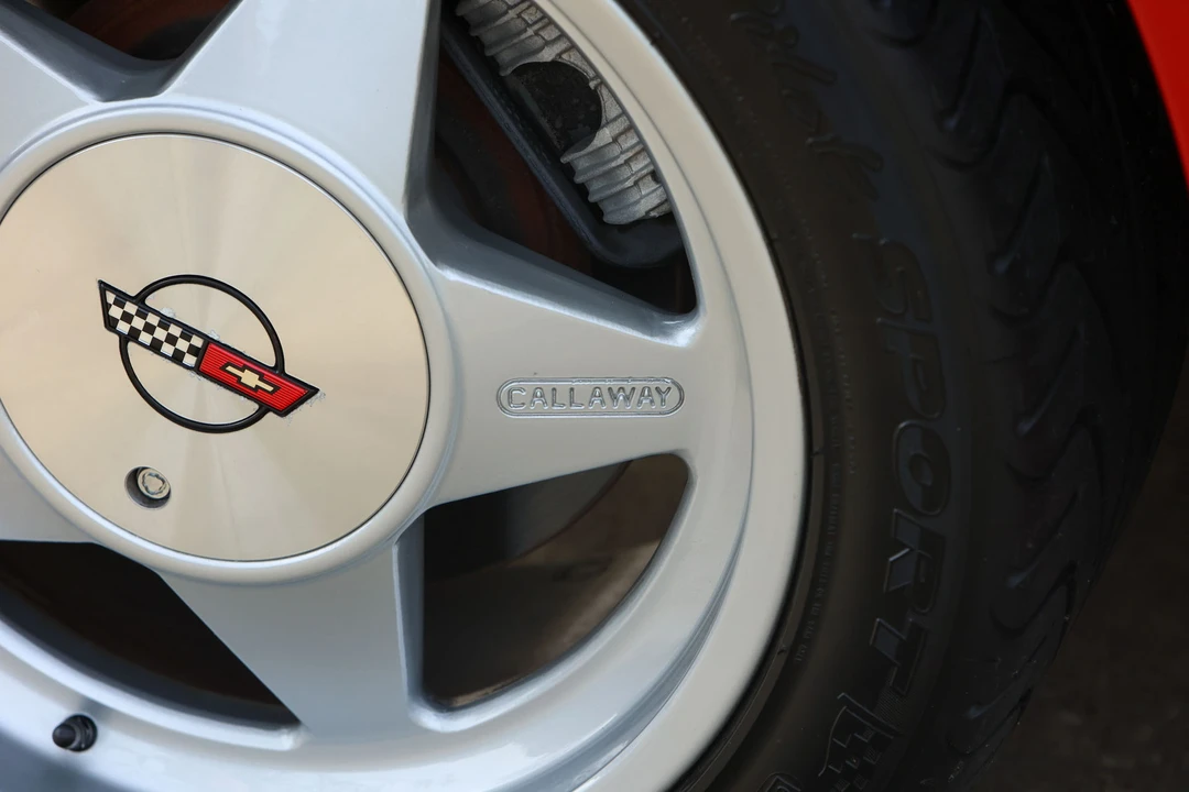 1991 Chevrolet Corvette C4 - Image 24 of 31