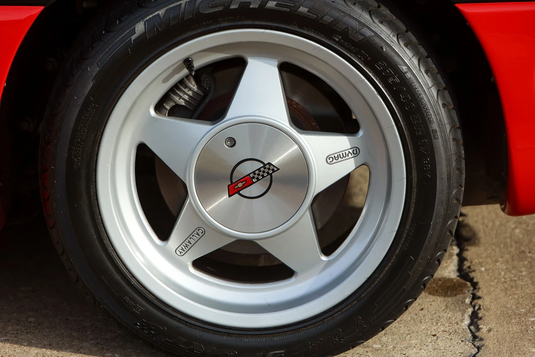 1991 Chevrolet Corvette C4 - Image 29 of 31