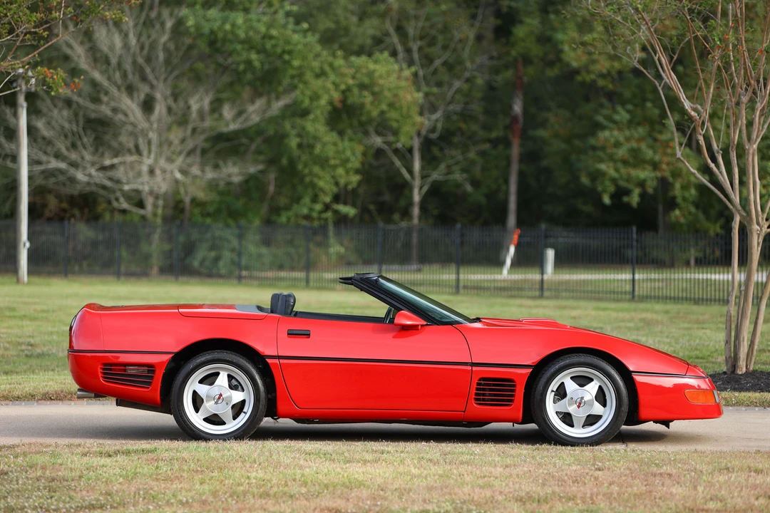 1991 Chevrolet Corvette C4 - Image 6 of 31