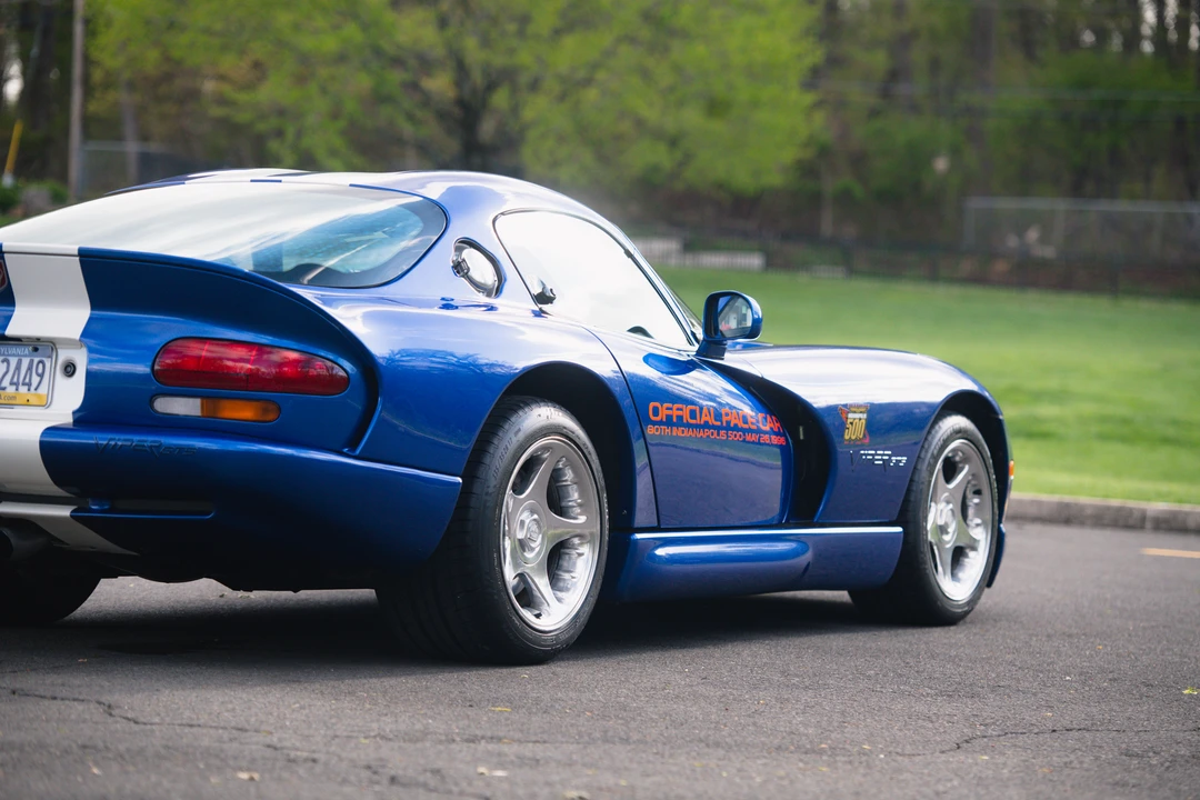 1996 Dodge Viper GTS 2nd Gen - Image 14 of 31