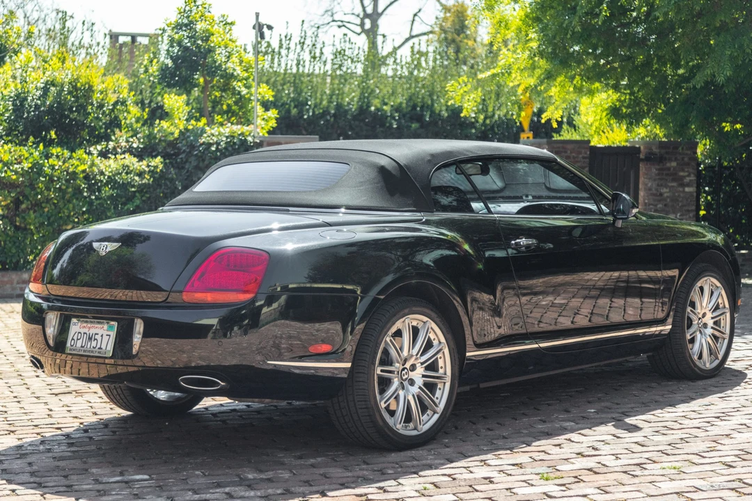 2011 Bentley Continental GTC - Image 24 of 31