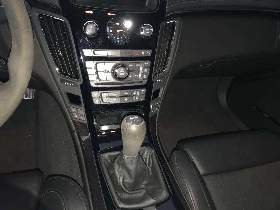 2011 Cadillac CTS-V 2nd Gen - Image 18 of 30