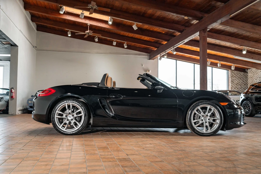 2014 Porsche 981 Boxster - Image 20 of 31