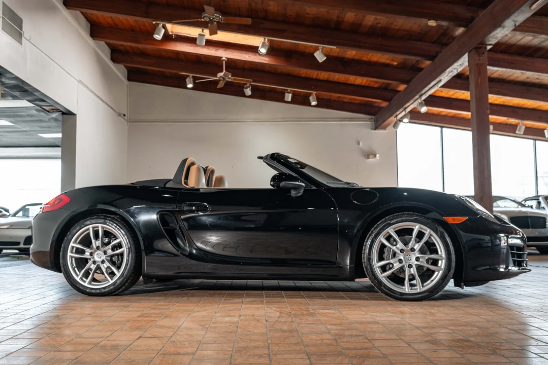 2014 Porsche 981 Boxster - Image 16 of 31