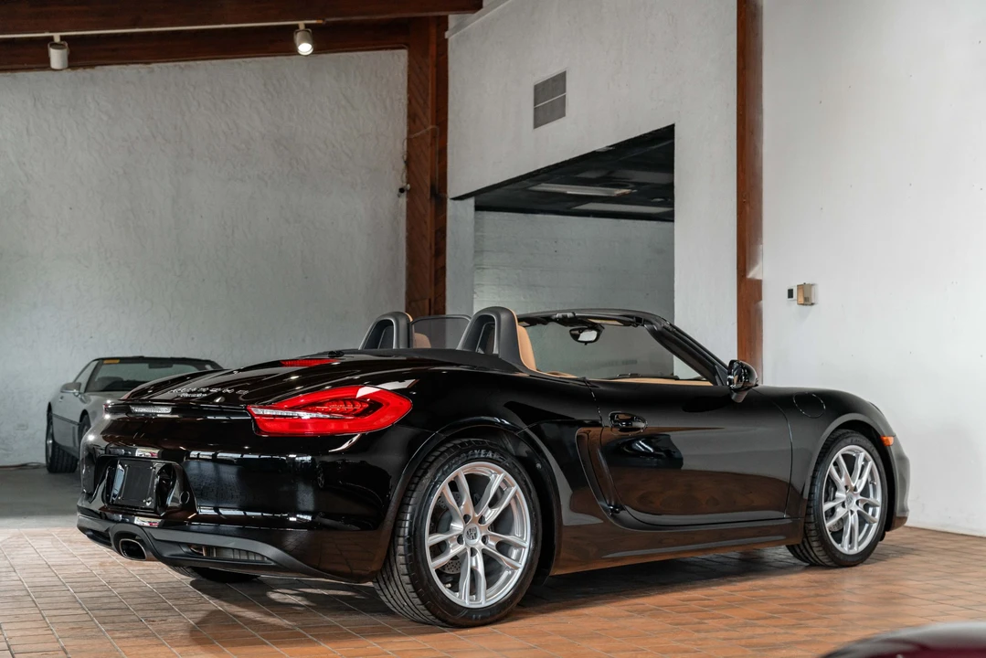 2014 Porsche 981 Boxster - Image 26 of 31