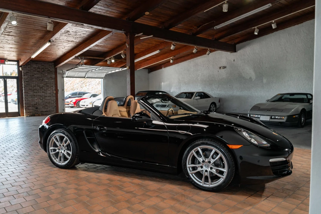 2014 Porsche 981 Boxster - Image 14 of 31