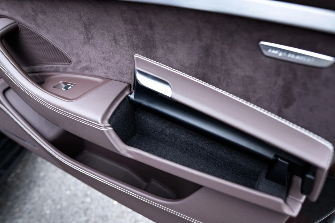 2016 Audi D4 S8 - Image 13 of 31