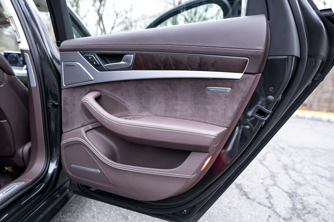 2016 Audi D4 S8 - Image 27 of 31