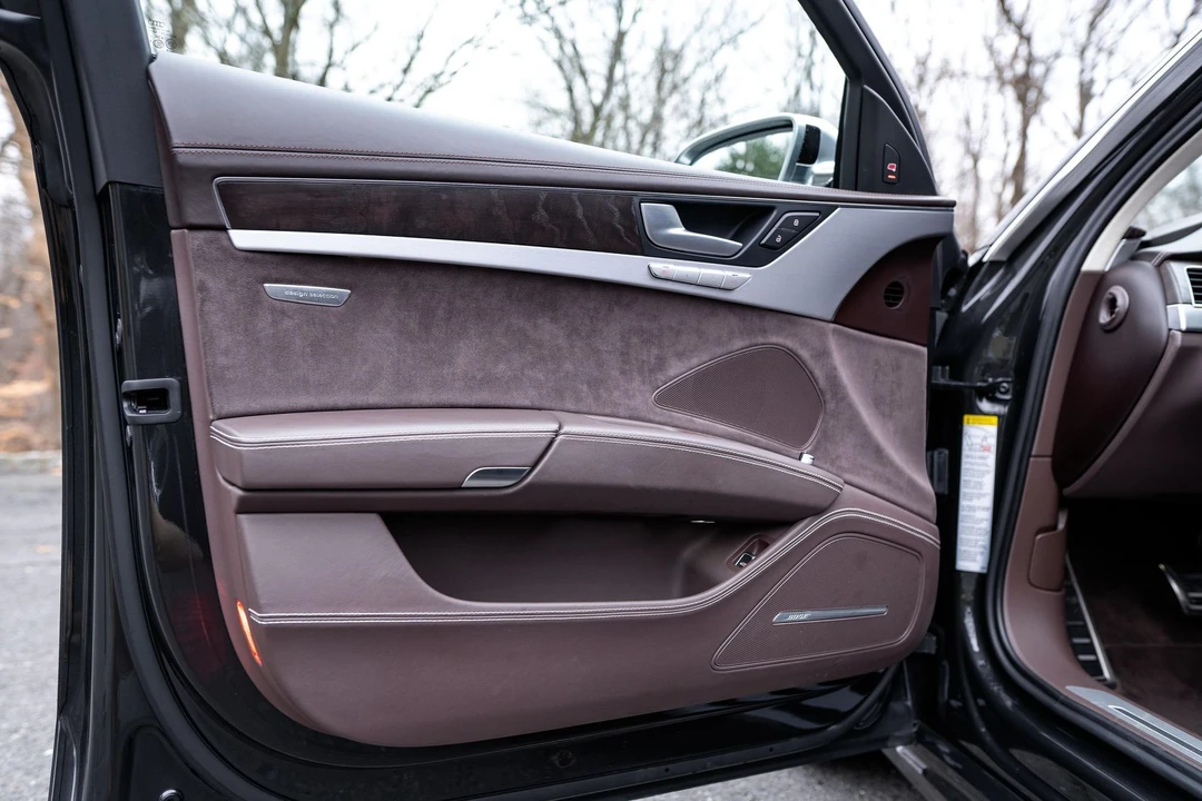 2016 Audi D4 S8 - Image 28 of 31