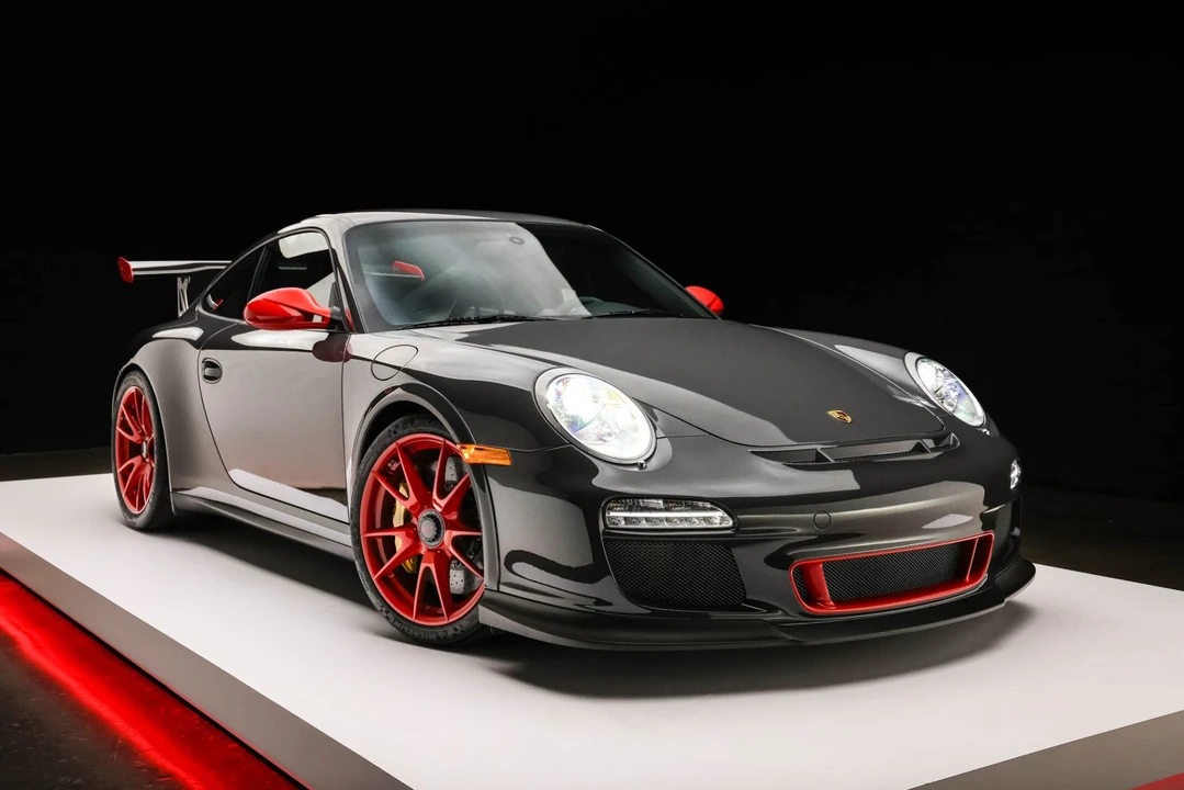 2011 Porsche 997 GT3 RS - Image 10 of 31