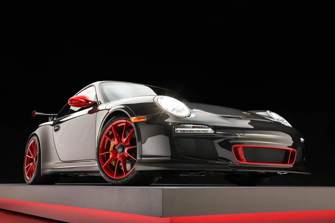 2011 Porsche 997 GT3 RS - Image 11 of 31