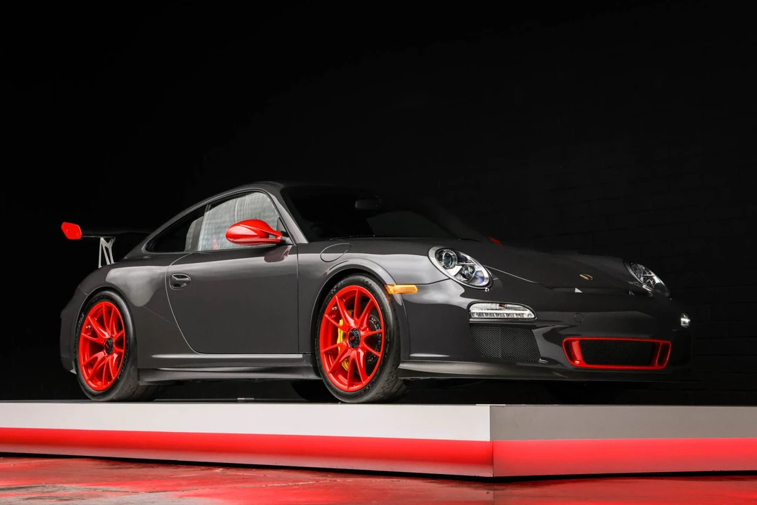 2011 Porsche 997 GT3 RS - Image 13 of 31