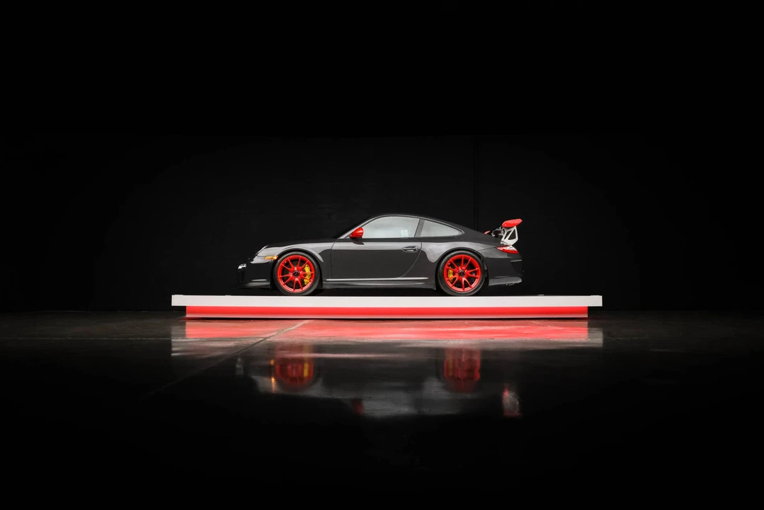 2011 Porsche 997 GT3 RS - Image 29 of 31