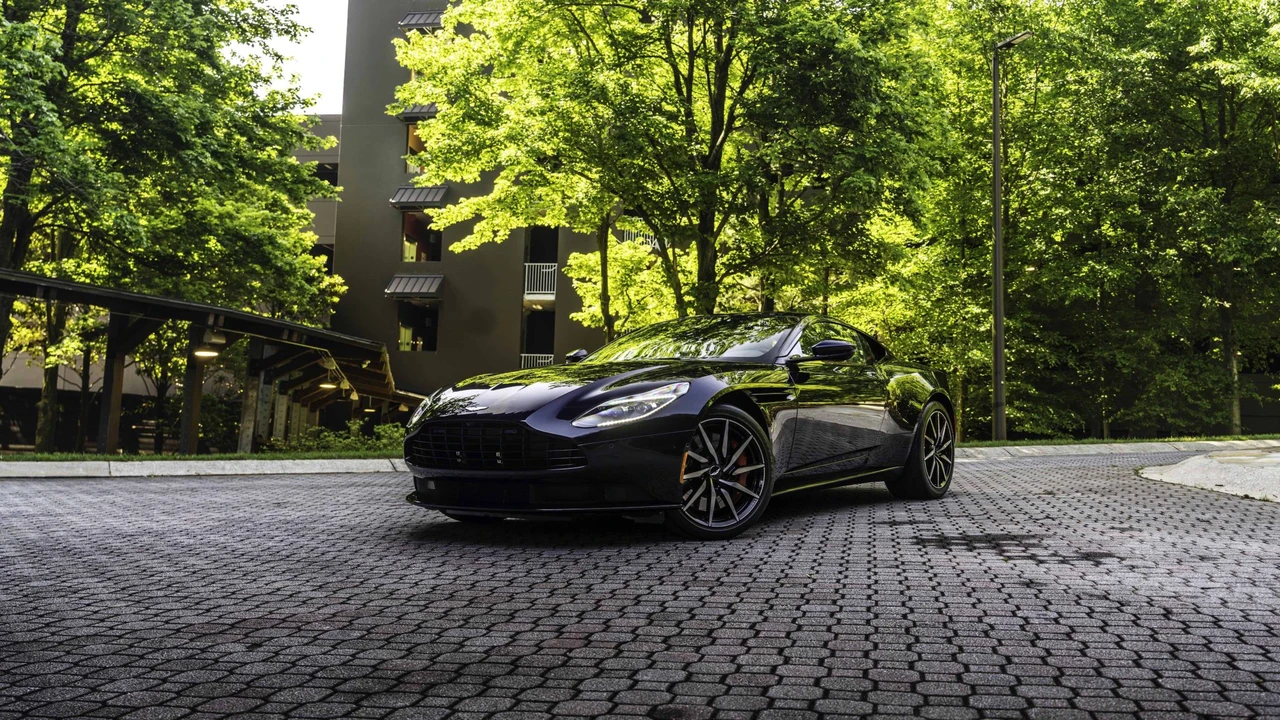 2021 Aston Martin DB11 V8 - Image 6 of 31