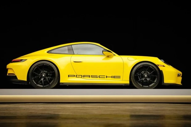 2023 Porsche 992 GT3 - Image 3 of 7