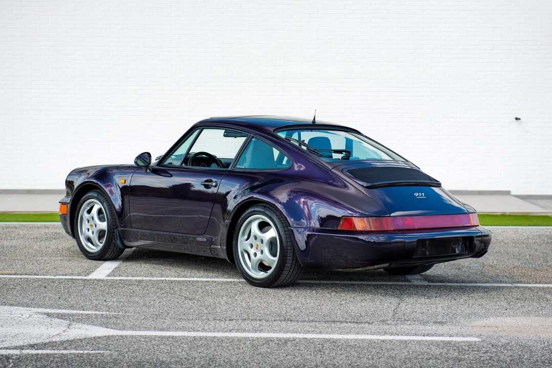 1993 Porsche 964 Carrera 4 - Image 6 of 31