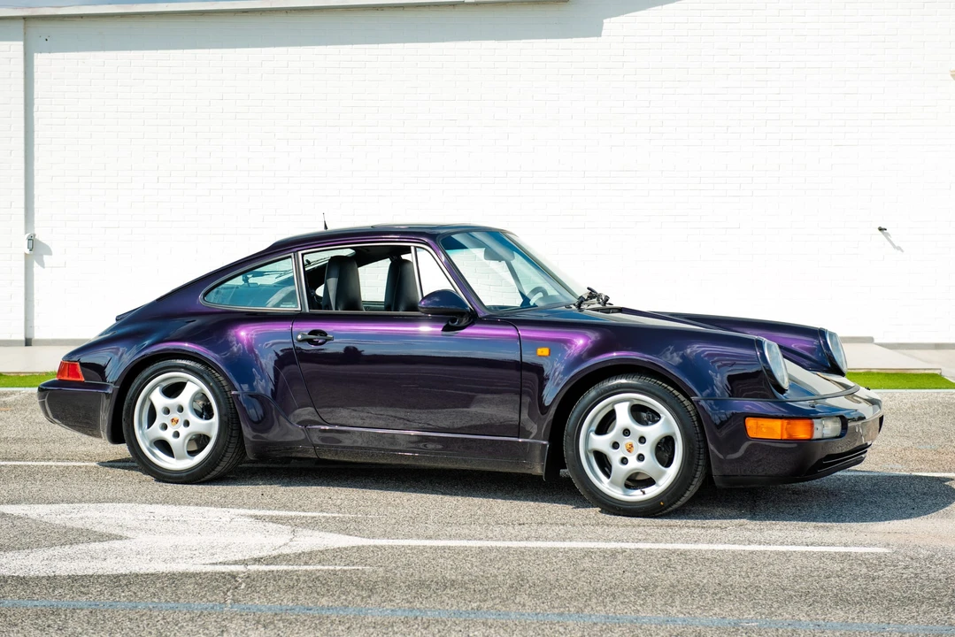 1993 Porsche 964 Carrera 4 - Image 11 of 31