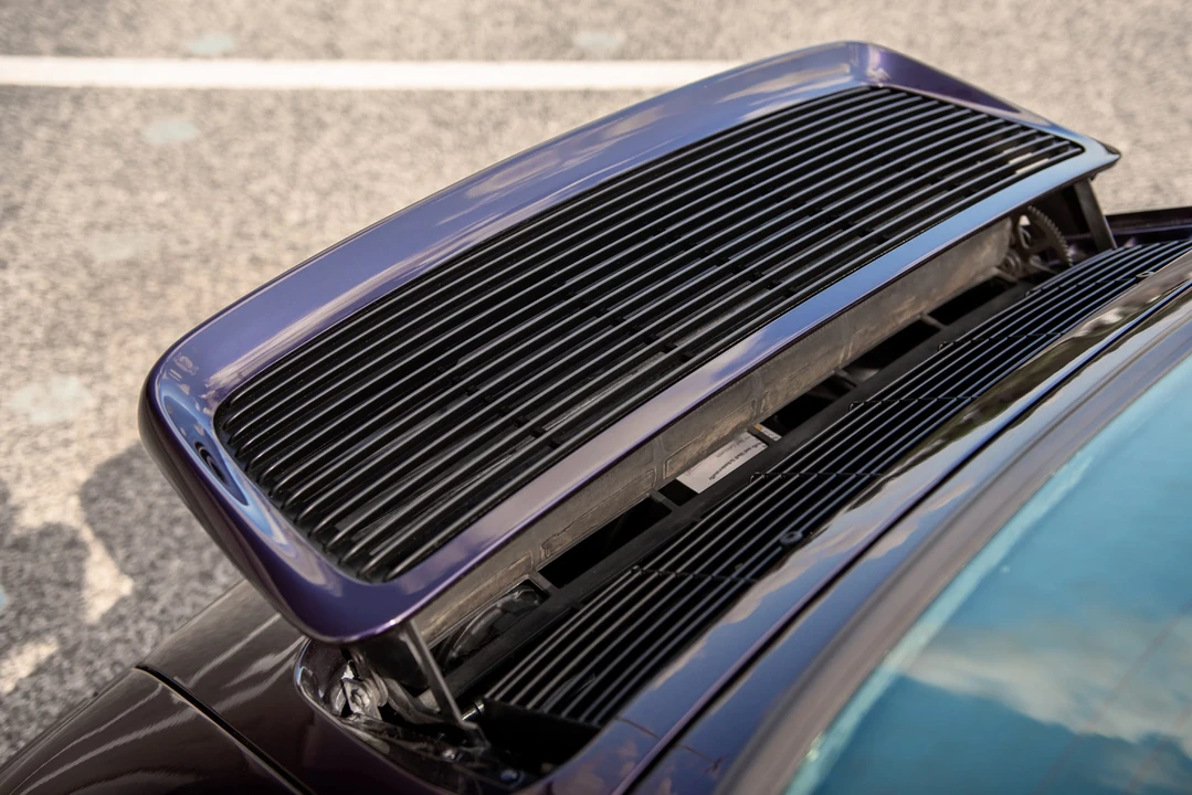 1993 Porsche 964 Carrera 4 - Image 30 of 31