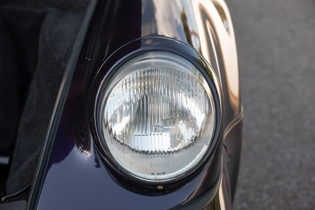 1993 Porsche 964 Carrera 4 - Image 18 of 31