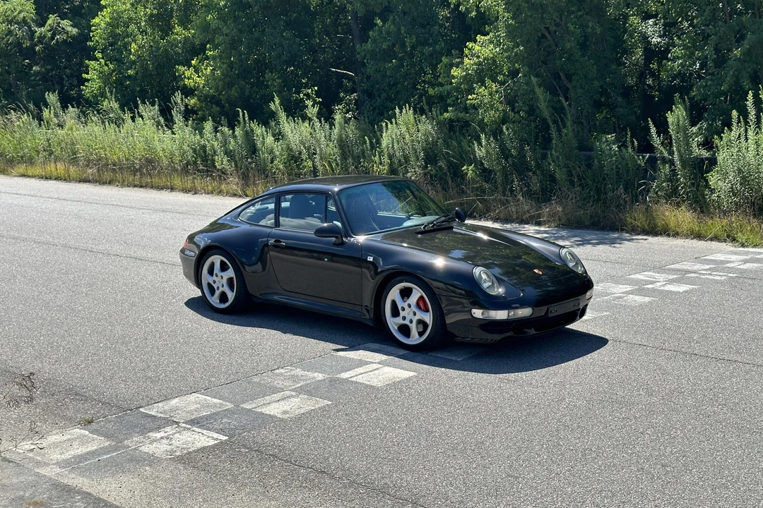 1995 Porsche 993 Carrera 4S - Image 3 of 31