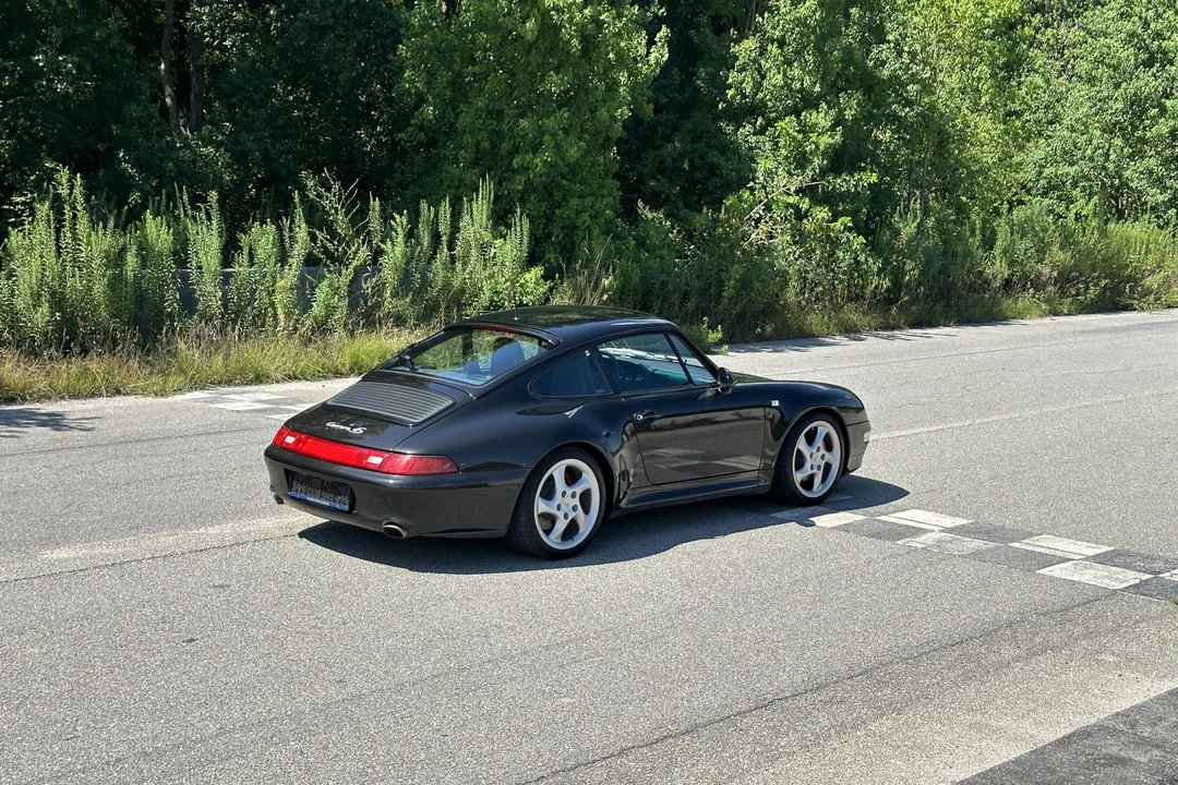 1995 Porsche 993 Carrera 4S - Image 4 of 31