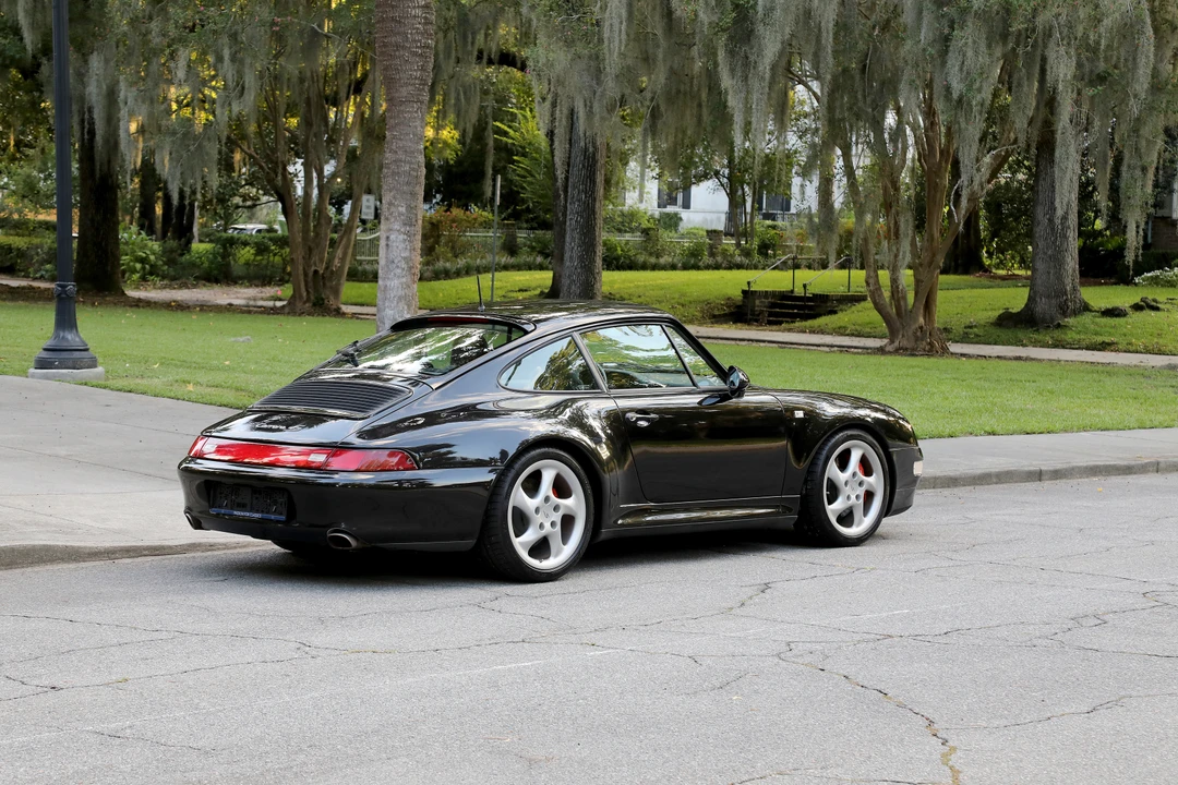 1995 Porsche 993 Carrera 4S - Image 12 of 31