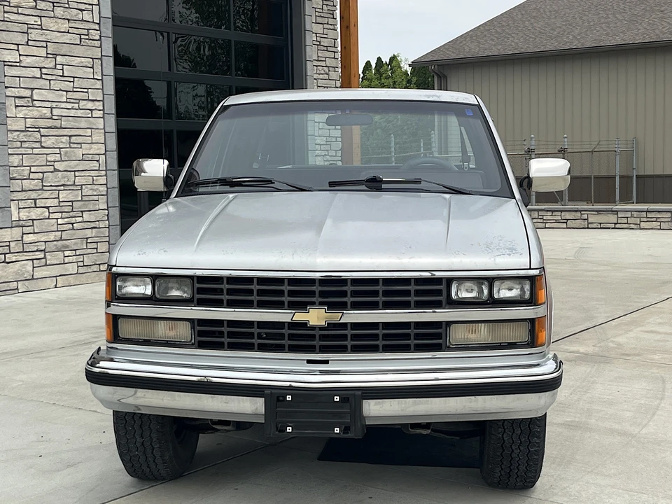 1989 Chevrolet C/K 4th Gen - Image 3 of 31