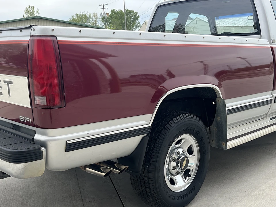1989 Chevrolet C/K 4th Gen - Image 17 of 31