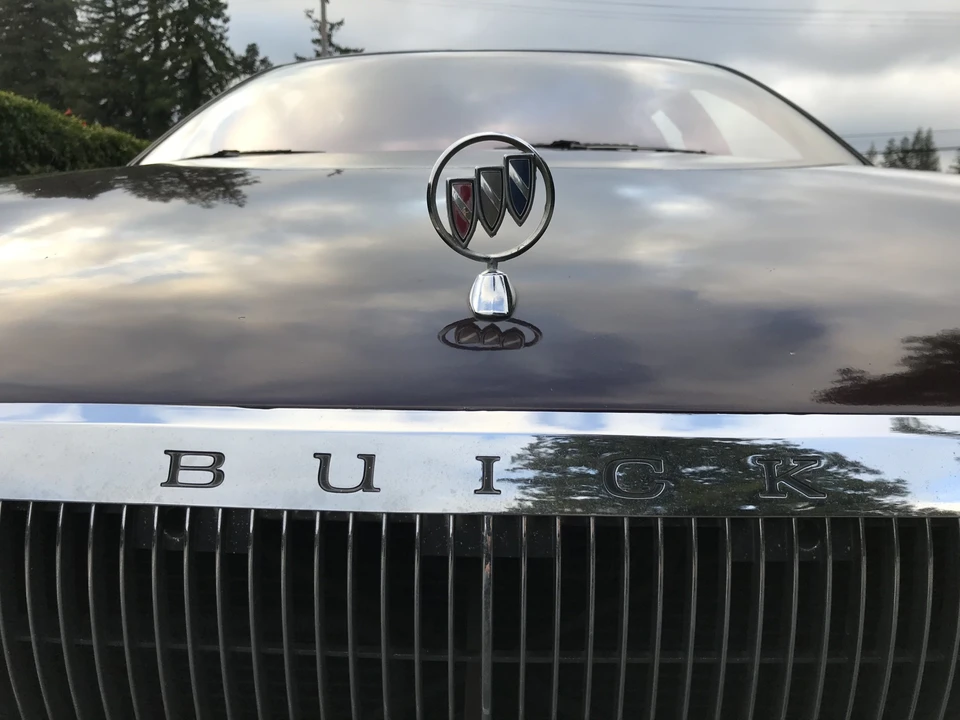 1994 Buick Roadmaster - Image 27 of 31