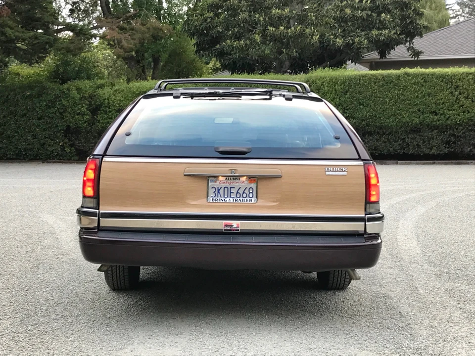 1994 Buick Roadmaster - Image 12 of 31
