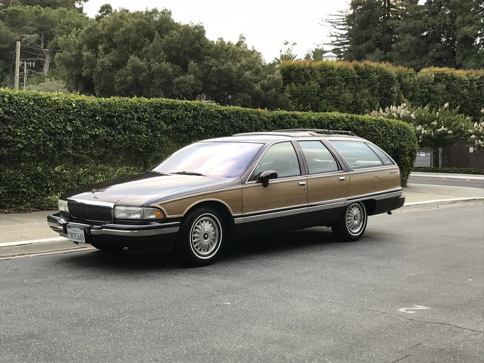 1994 Buick Roadmaster - Image 6 of 31