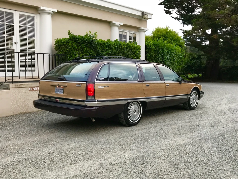 1994 Buick Roadmaster - Image 16 of 31