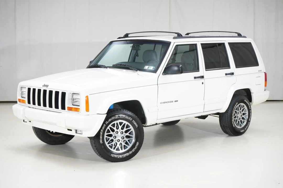 1998 Jeep XJ Cherokee - Image 2 of 31