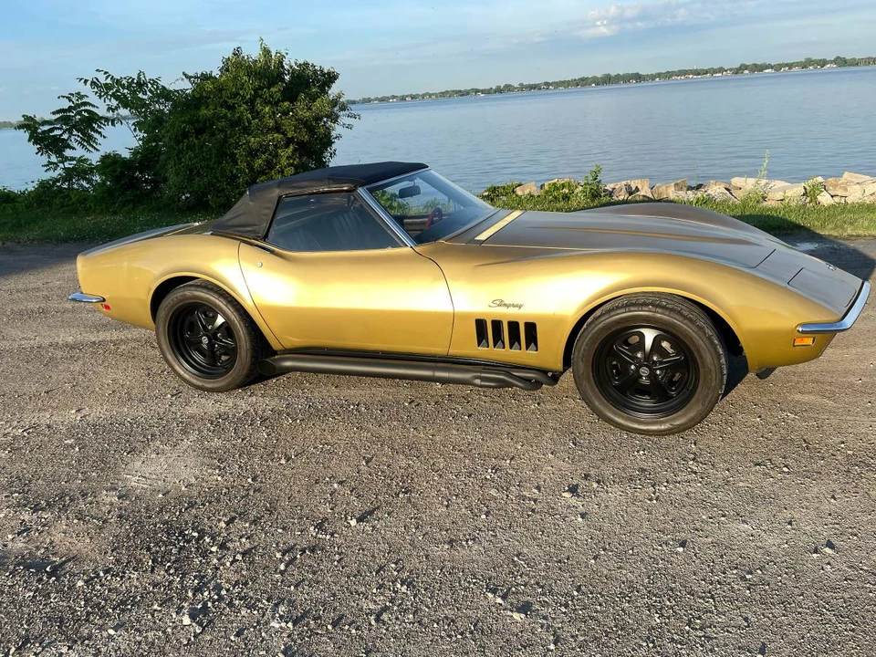 1969 Chevrolet Corvette C3 - Image 8 of 14