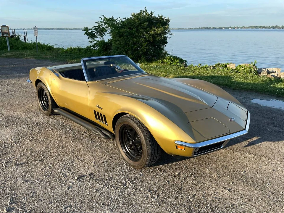 1969 Chevrolet Corvette C3 - Image 2 of 14