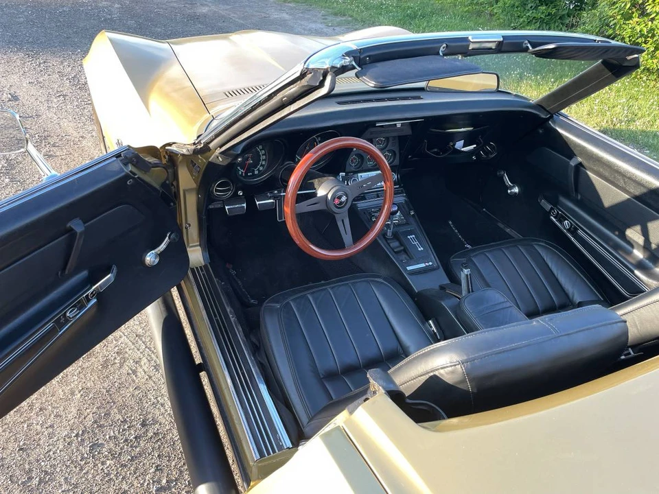 1969 Chevrolet Corvette C3 - Image 12 of 14