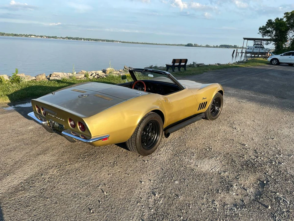 1969 Chevrolet Corvette C3 - Image 4 of 14
